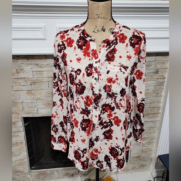 Lucky Brand Tops - Lucky brand floral watercolor long sleeve lightweight shirt size small
